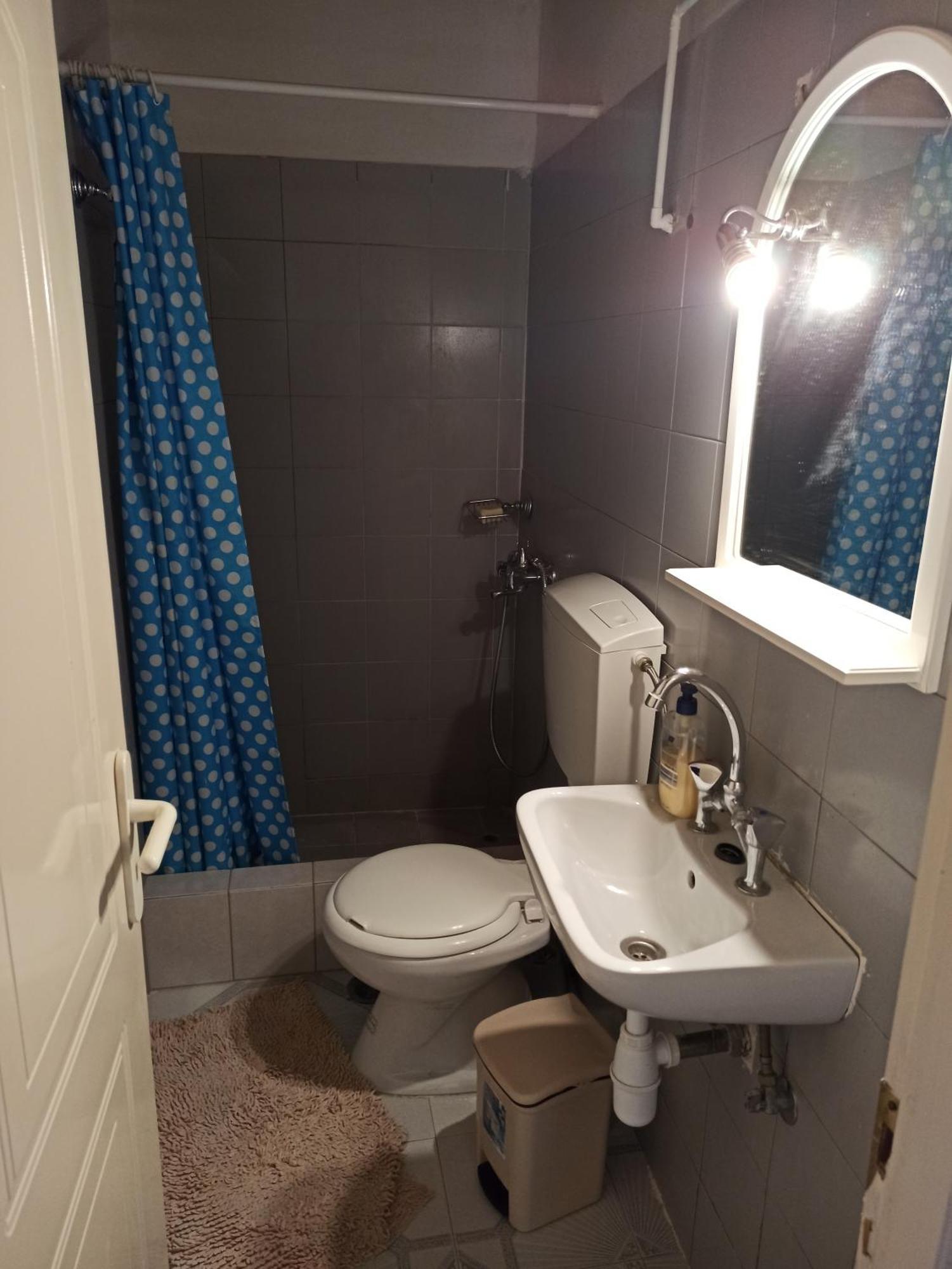 Feneos Apartment